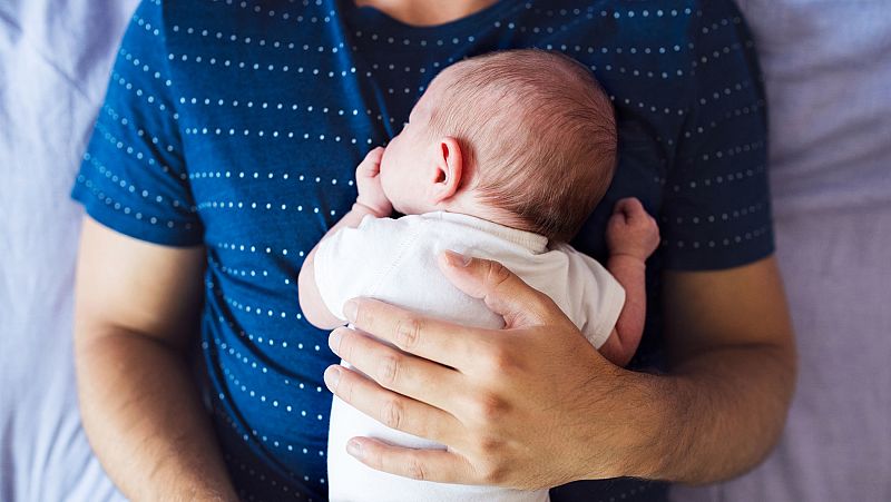 Tres meses fuera de la oficina: así afrontan los futuros padres la ampliación del permiso por paternidad en 2020