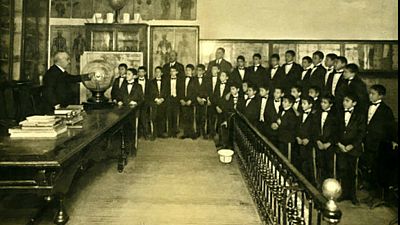 Documentos RNE - El Colegio de San Ildefonso, cinco siglos cantando - 20/12/19 - escuchar ahora