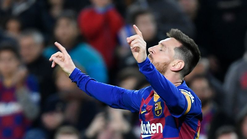 'Papá Lionel' Messi le regala por Navidad al Barça la victoria contra el Alavés