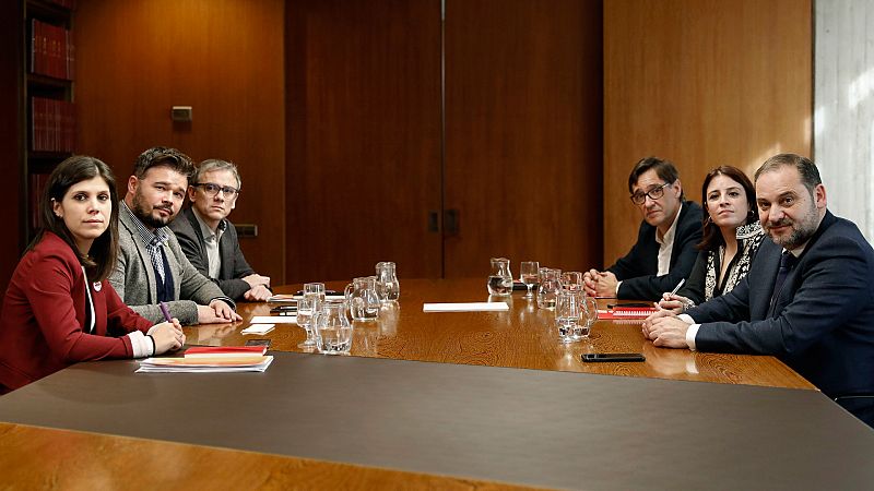 El PSOE y ERC se reúnen de nuevo para desbloquear la investidura de Pedro Sánchez