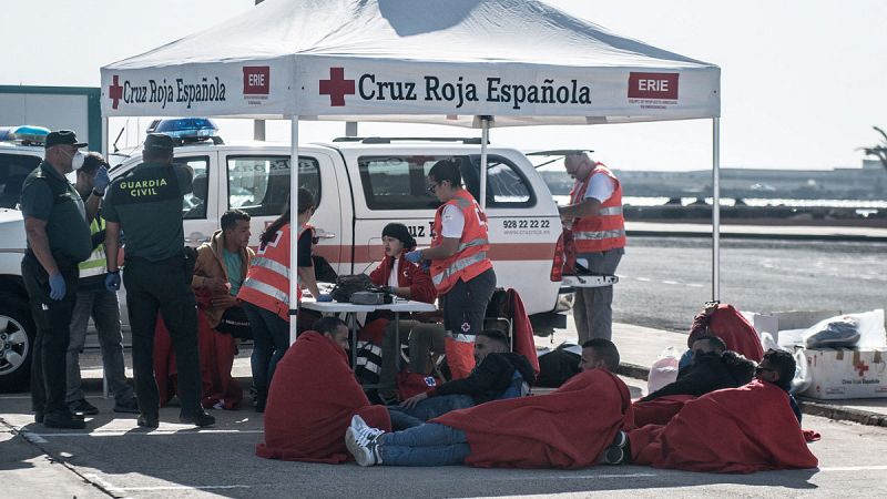 Interceptan un total de siete pateras con 84 inmigrantes a bordo en las costas de Murcia, Gran Canaria y Andalucía