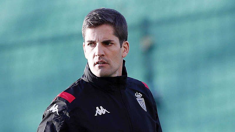 Robert Moreno inicia su etapa en el Mónaco con buenas palabras hacia Luis Enrique
