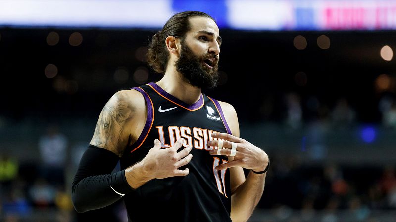 Ricky Rubio se lesiona y los Suns caen ante los Lakers
