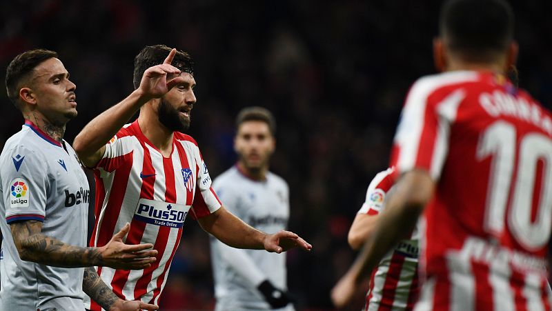 El Atlético alcanza la tercera plaza tras vencer al Levante