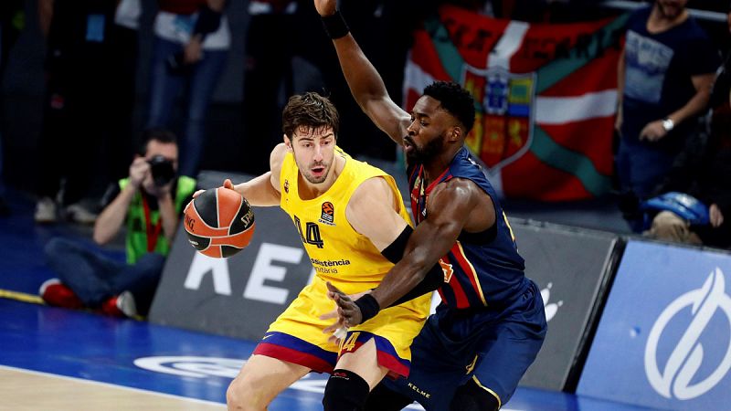 El Baskonia bate al Barcelona el día que Spanoulis superó a Navarro como máximo anotador histórico