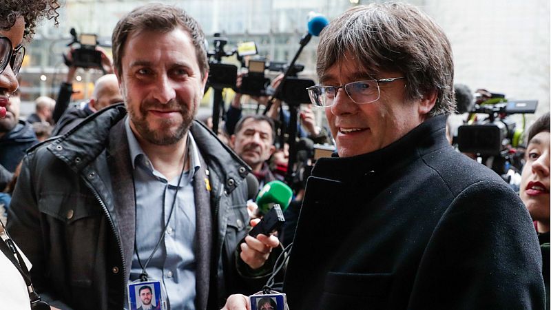 La Eurocámara abonará casi 70.000 euros a Puigdemont y Comín en sueldo atrasado