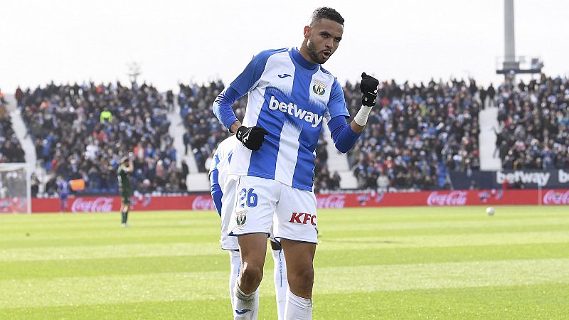 El Sevilla ficha a En-Nesyri hasta 2025