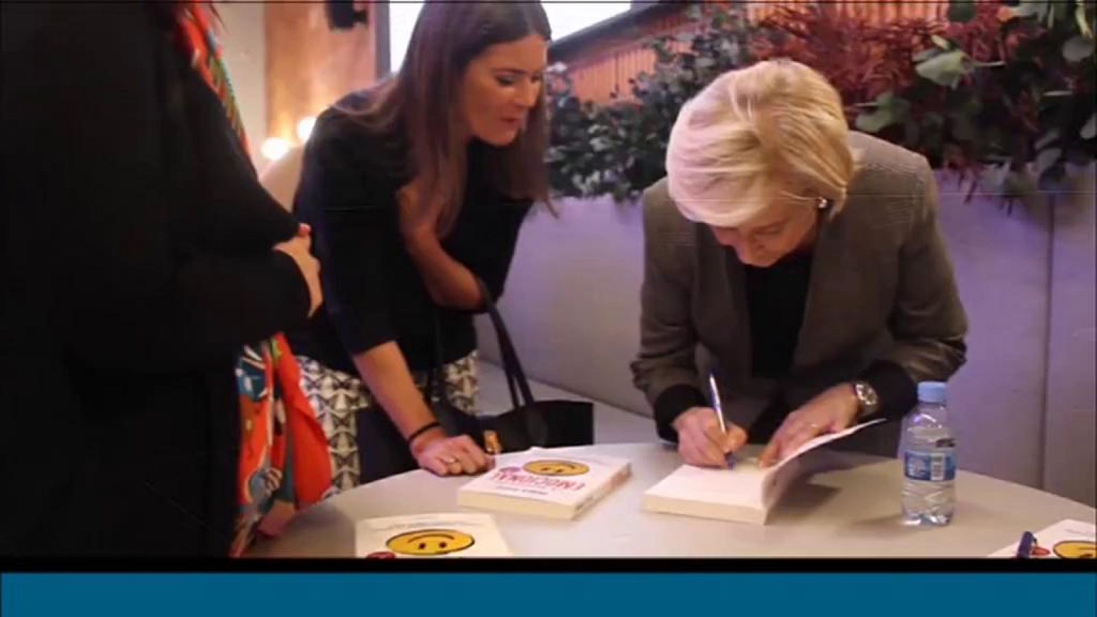 Avanç de 'Noms Propis' amb l'entrevista de l'Anna Cler a Inma Puig