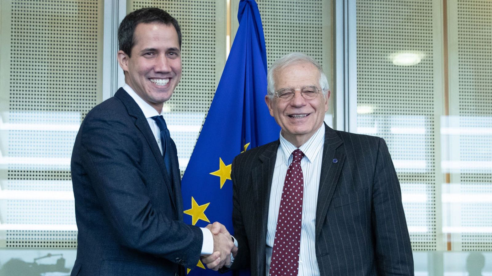 Guaidó pide "elecciones libres" en Venezuela durante su visita a Bruselas