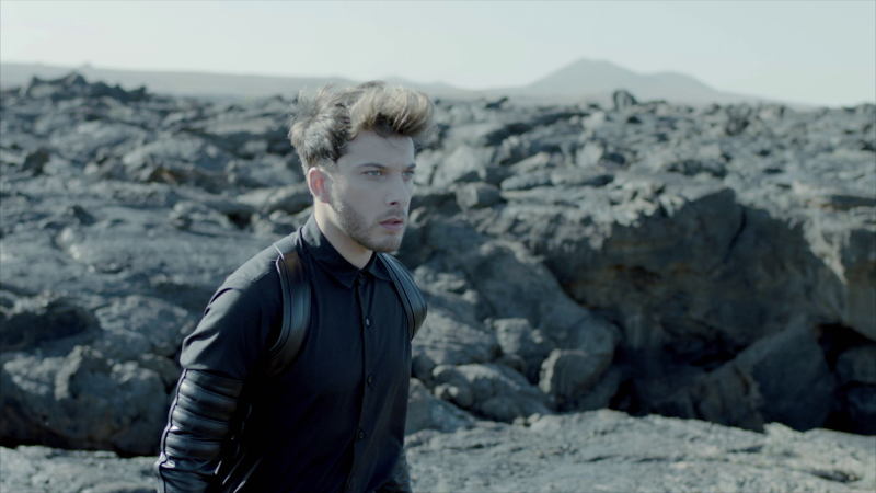 Analizamos el videoclip de "Universo": una produccin conceptual, coreogrfica y actual