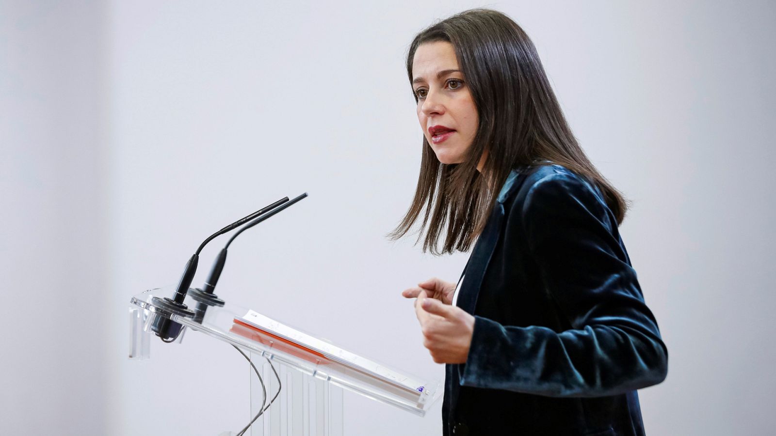 "Mejor Unidos": Arrimadas propone alianzas al PP en Cataluña, Galicia y País Vasco