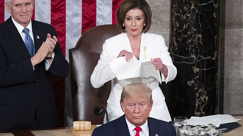 Pelosi rompe el discurso de Trump: los momentos del discurso del Estado de la Unión