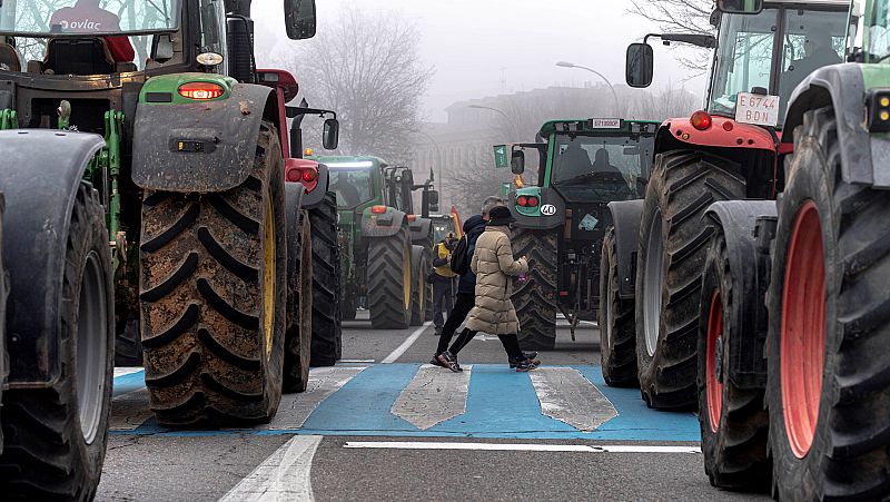 Los agricultores se concentran de nuevo en Madrid para denunciar la "pésima situación" del campo