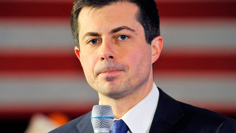 Buttigieg gana Iowa con menos votos que Sanders, según el recuento oficial