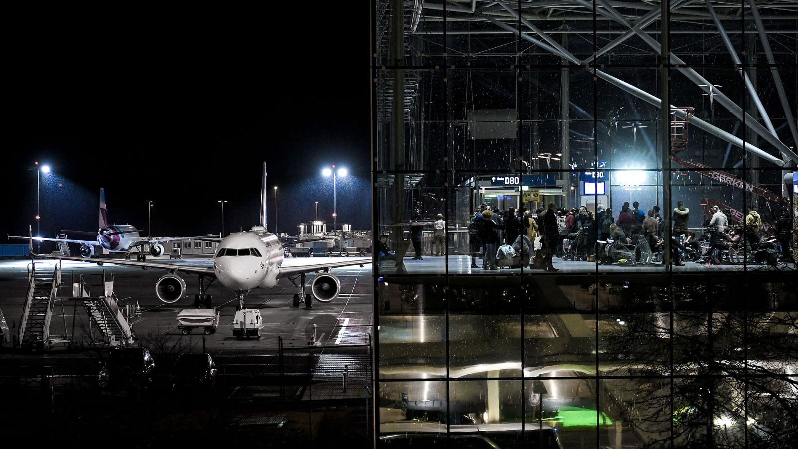 El transporte de pasajeros es el gran afectado por el potente temporal que cruza el Atlántico