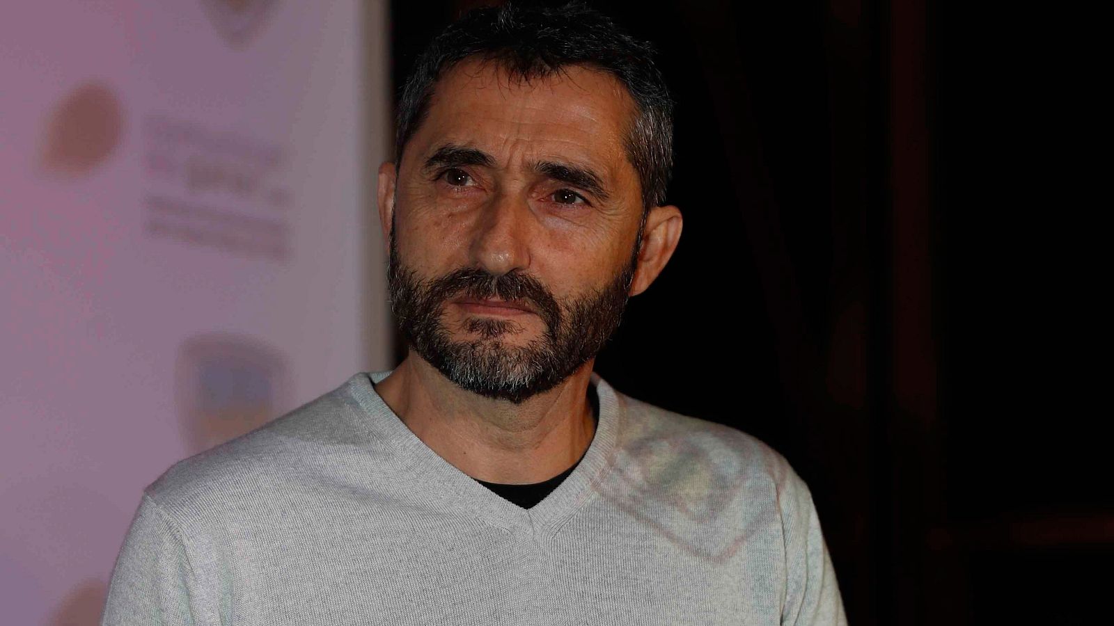 Valverde quiere pasar página tras salir del Barcelona | Ver