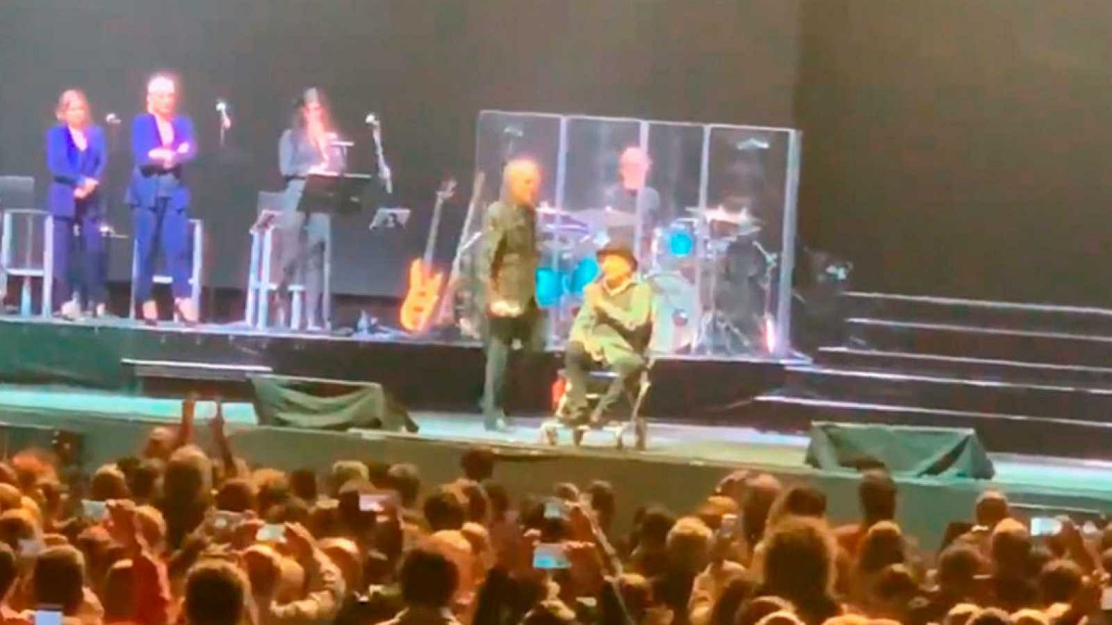 Hablamos con Sole Giménez de la caída en el escenario de Joaquín Sabina y su estado de salud