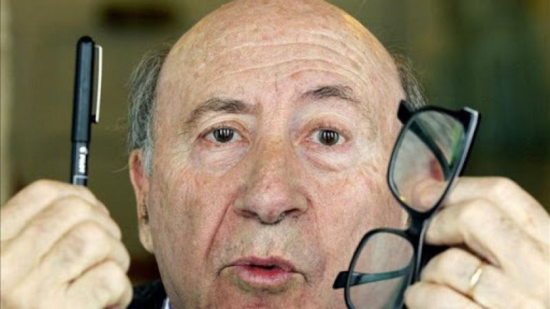 Peridis, Premio Primavera de Novela 2020 por 'El corazón con que vivo'