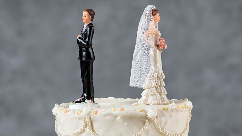 España es el cuarto país de la UE con menos bodas y el tercero con más divorcios
