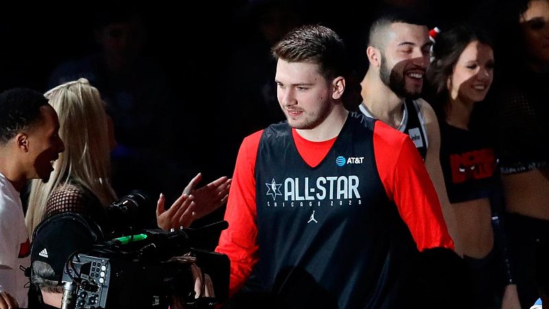 Luka Doncic debuta en un 'All-Star' que rinde homenaje a Kobe Bryant