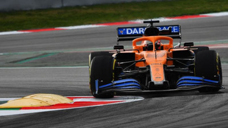 Los equipos se preparan para los test de pretemporada de F1 en Barcelona