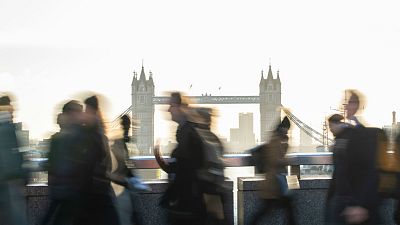 14 horas - Reino Unido cierra las puertas a los trabajadores no cualificados - Escucha ahora