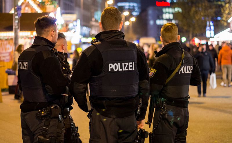 La violencia de la extrema derecha golpea Alemania: Cronología de ataques racistas y xenófobos