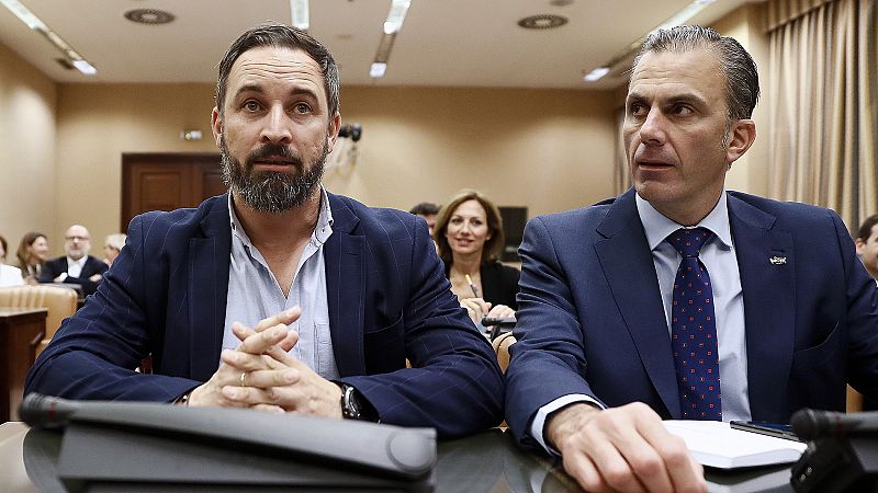 Abascal se rodea de su núcleo duro en la candidatura para revalidar el liderazgo de Vox