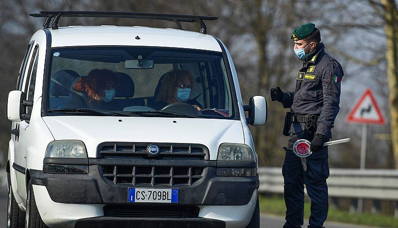 Así son los controles en la 'zona roja' del coronavirus en Italia