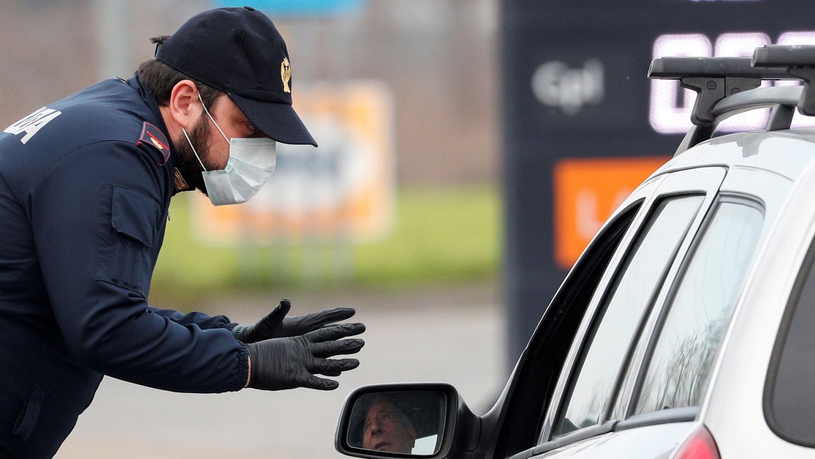 Los expertos italianos subrayan que el coronavirus es "un tipo de gripe"