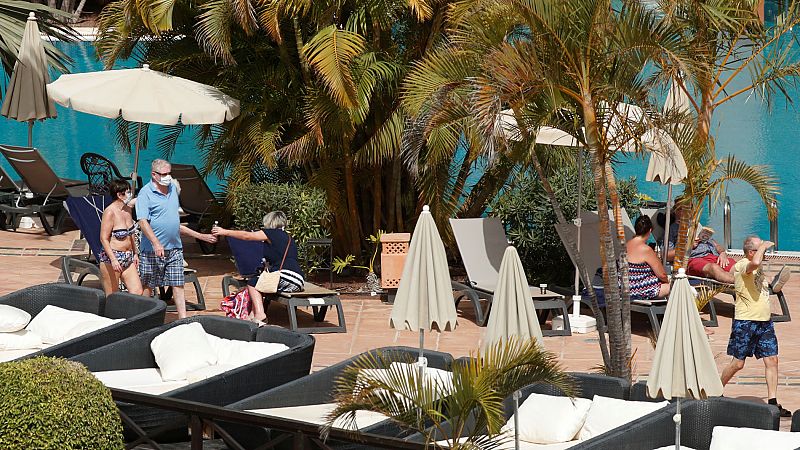 Aislamiento durante 14 días para los alojados en el hotel de Tenerife con cuatro positivos por coronavirus