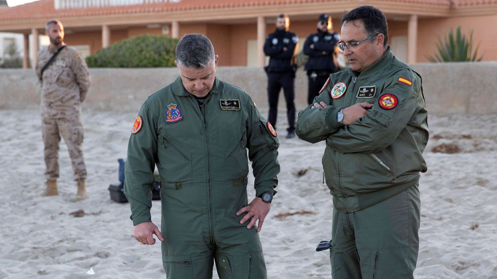 Muere el piloto del avión del Ejército del Aire tras estrellarse en La Manga - RTVE.es | Ver