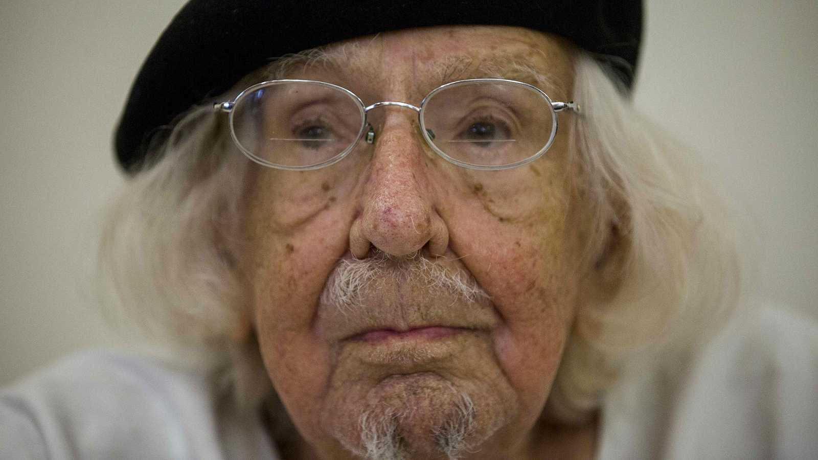 Muere el poeta y sacerdote nicaragüense Ernesto Cardenal a los 95 años - Informativo 24h | Ver