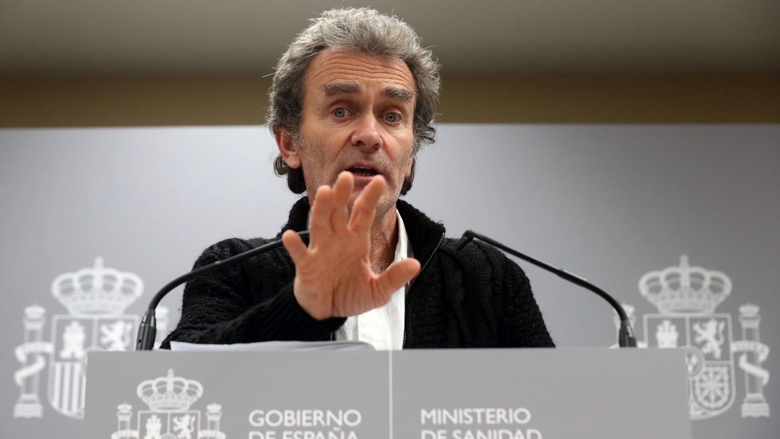 Sanidad mantiene el nivel de alerta por coronavirus en la fase de contención