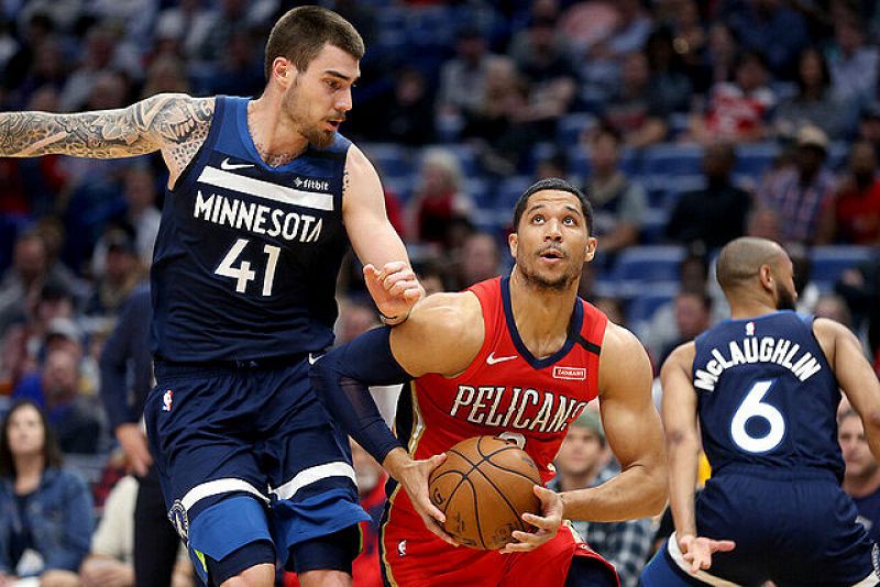 Los Timberwolves de Juancho asaltan la cancha de los Pelicans