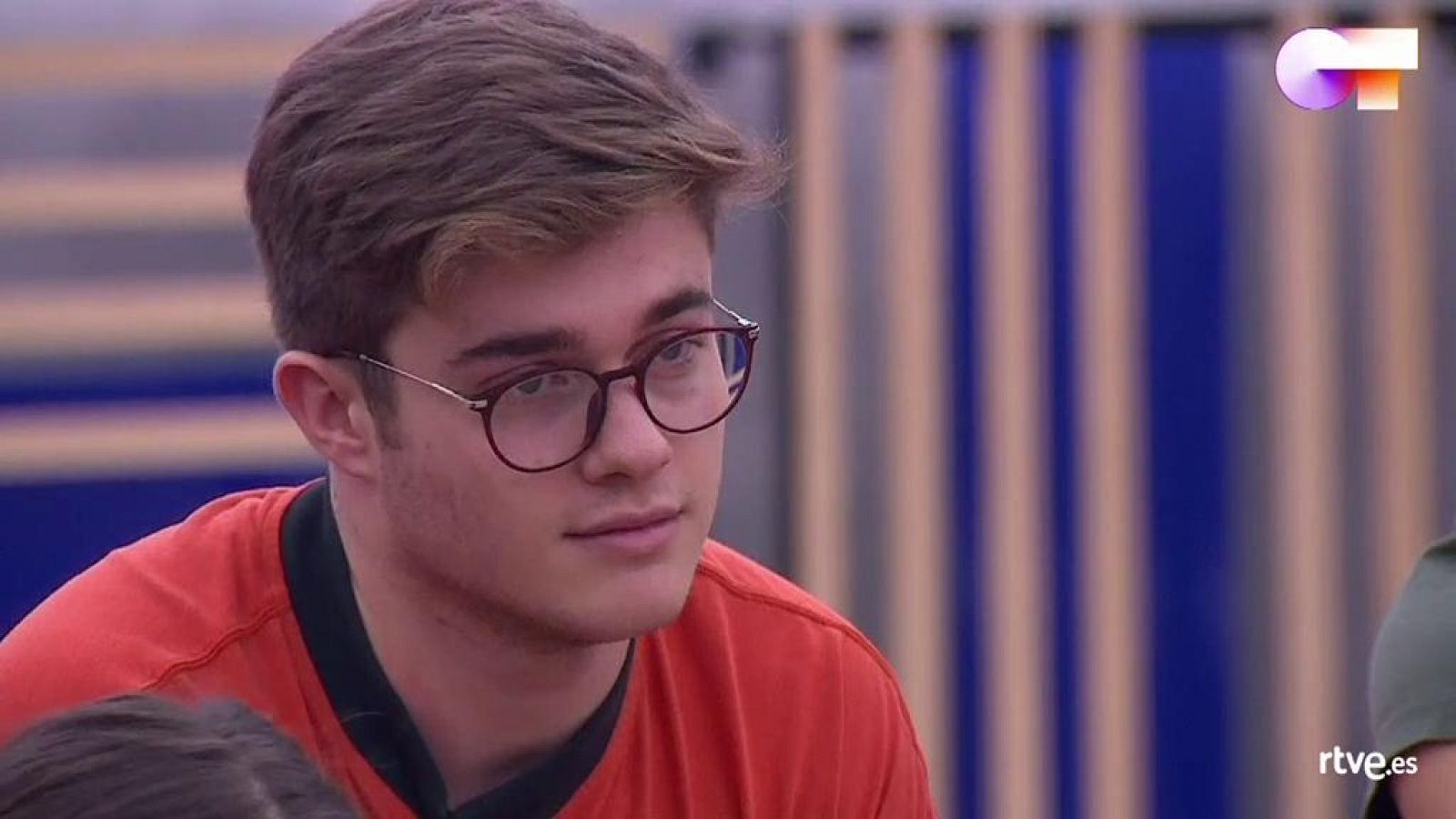 Los concursantes de OT escuchan los singles "Oxitocina" y "Salté"