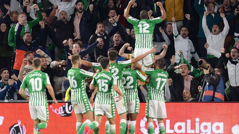 El Real Madrid vuelve a las andadas al caer en el Villamarín ante un buen Betis