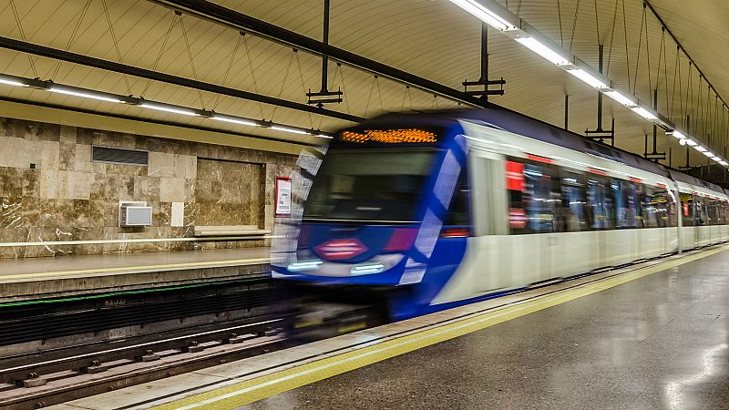 Madrid desinfectará a diario Metro, autobuses, Cercanías y tranvías por el coronavirus