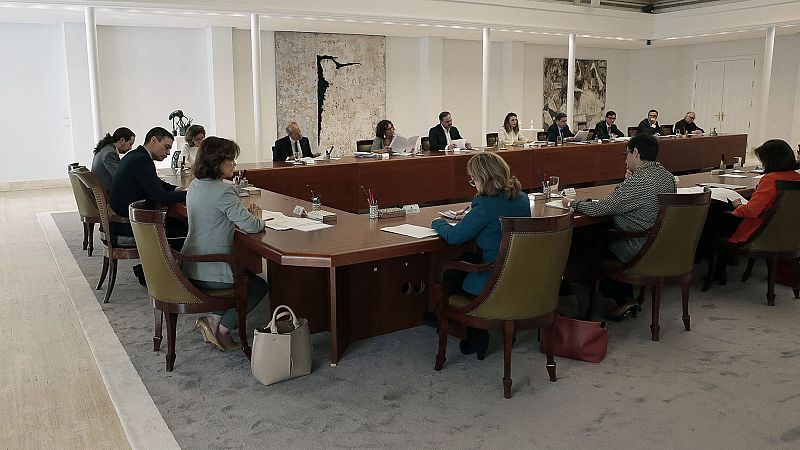 El Gobierno aprueba la prestación por desempleo para autónomos y trabajadores afectados por un ERTE