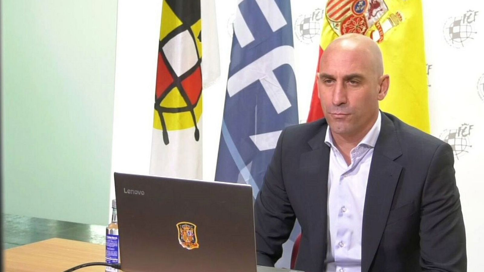 Coronavirus | Rubiales, presidente de la RFEF, reclama que se complete la temporada | Ver