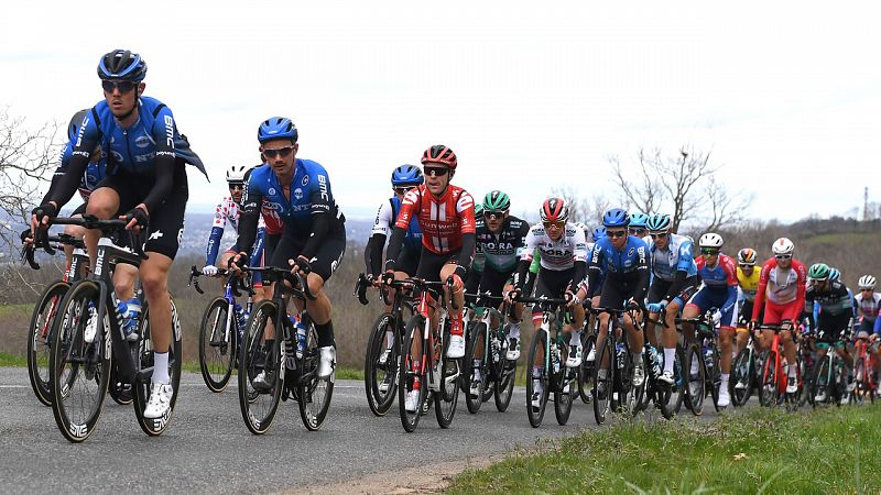 La Amstel Gold Race, el tenis y la Champions de fútbol sala se suman a la larga lista de cancelaciones por el coronavirus