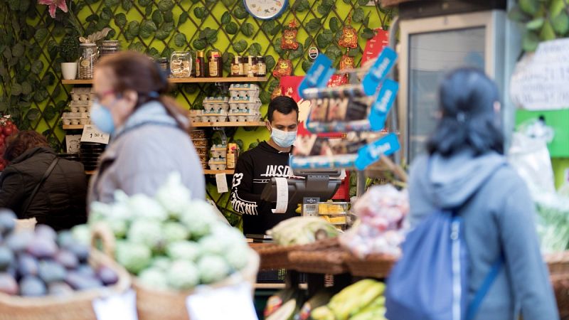 'La vida a pesar del virus', este sábado en 'Informe Semanal'