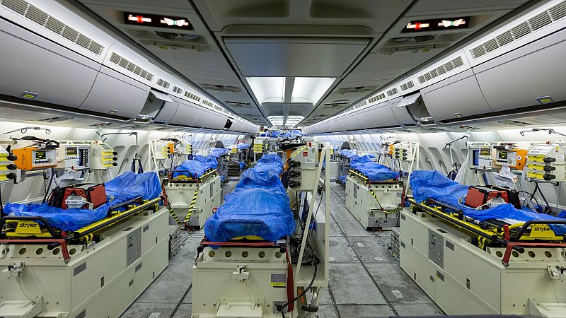 El difícil traslado de enfermos de UCI entre comunidades: "No tendría sentido moverles 400 km. por tierra"