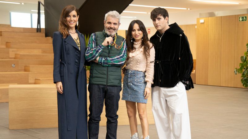 Lorenzo Caprile, María Escoté y Palomo Spain: el lado más humano y divertido de los jueces de 'Maestros de la costura'