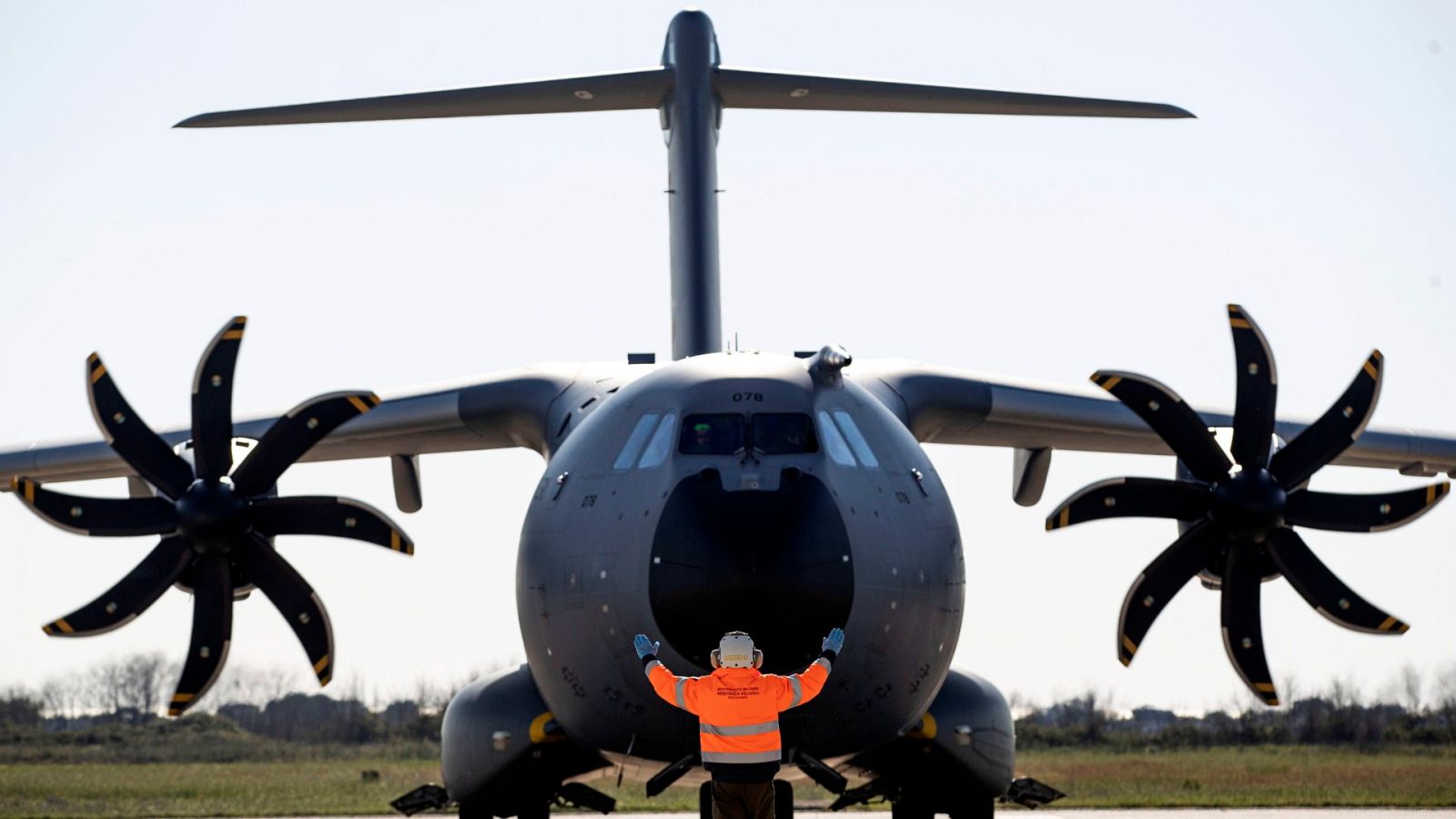 Turquía retiene un avión con respiradores para España