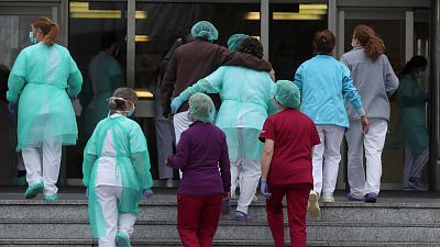 Las mañanas de RNE con Íñigo Alfonso - Proyecto HU-CI: "Están agotados. No hay un día que un profesional sanitario no se rompa" - Escuchar ahora