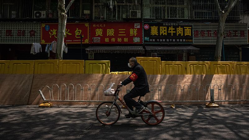 Primer día sin muertos en China, que reduce sus casos graves de coronavirus a 211