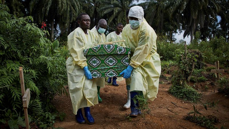 La OMS confirma un caso de ébola que impide declarar el fin del brote en RD del Congo