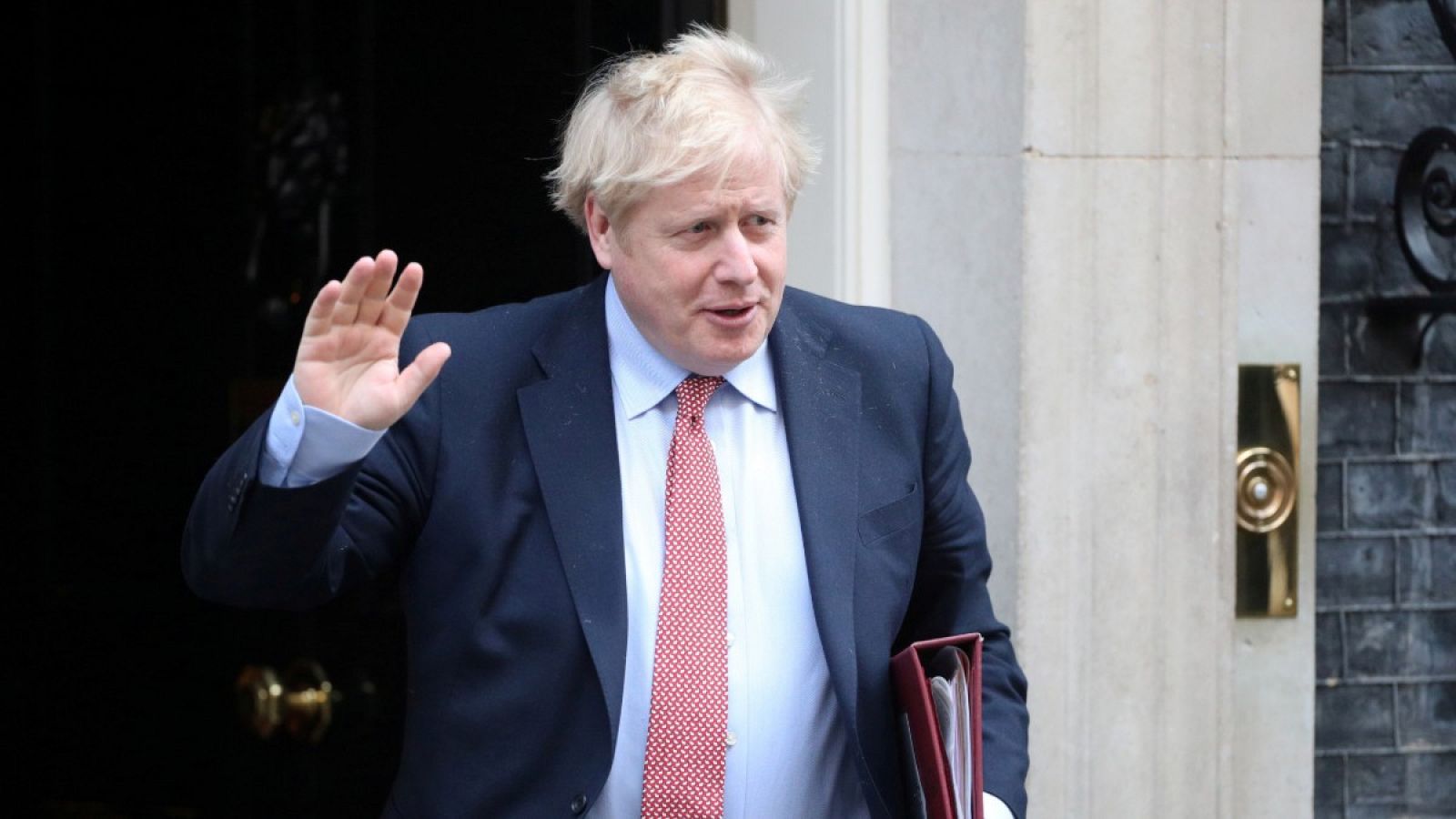 Boris Johnson sale del hospital y continuará en su domicilio la recuperación del coronavirus