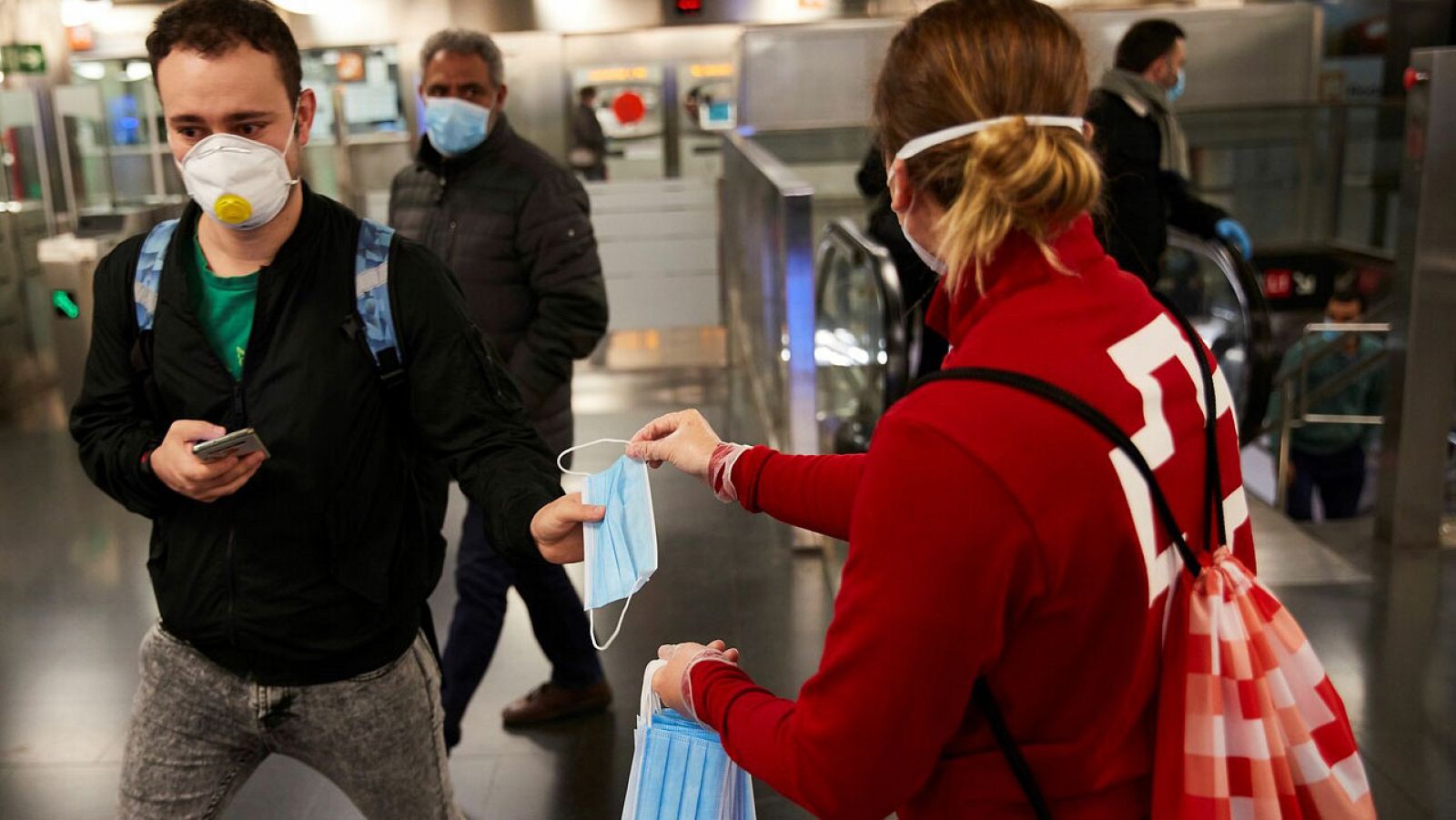 Maroto: "Hemos distribuido más de 10,5 millones de mascarillas" - Especiales informativos | Ver